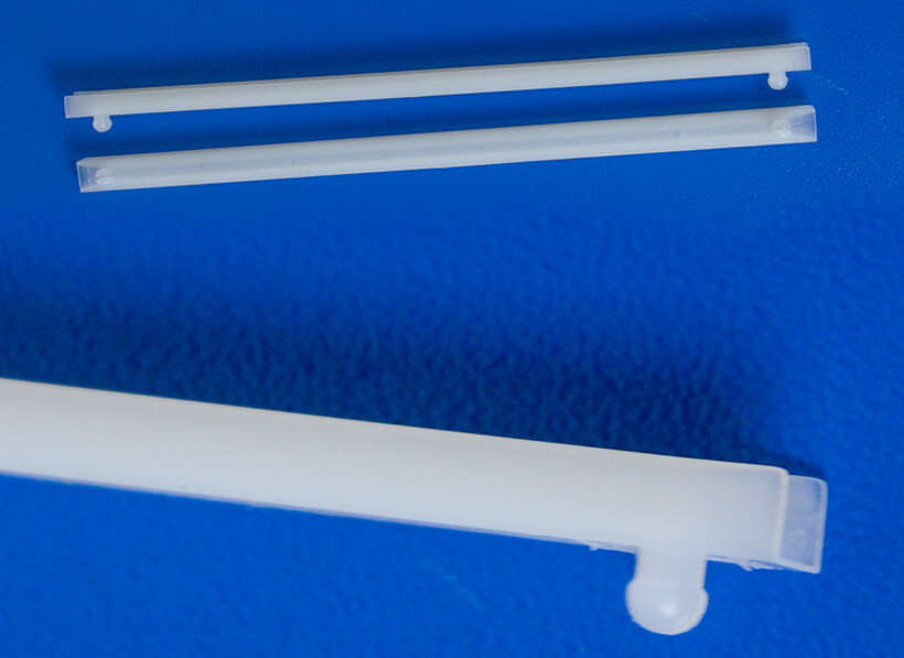 RIEL EN FORMA DE U PARA M&Oacute;DULO DE CONTROLADOR